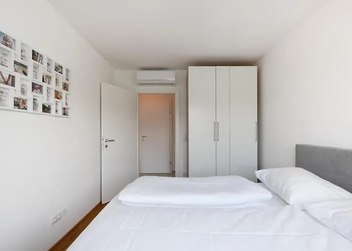 Gruene Ruhelage, 20 Minuten Ins Zentrum Und Parkgarage