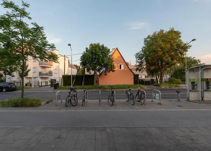 Gruene Ruhelage, 20 Minuten Ins Zentrum Und Parkgarage Apartman *